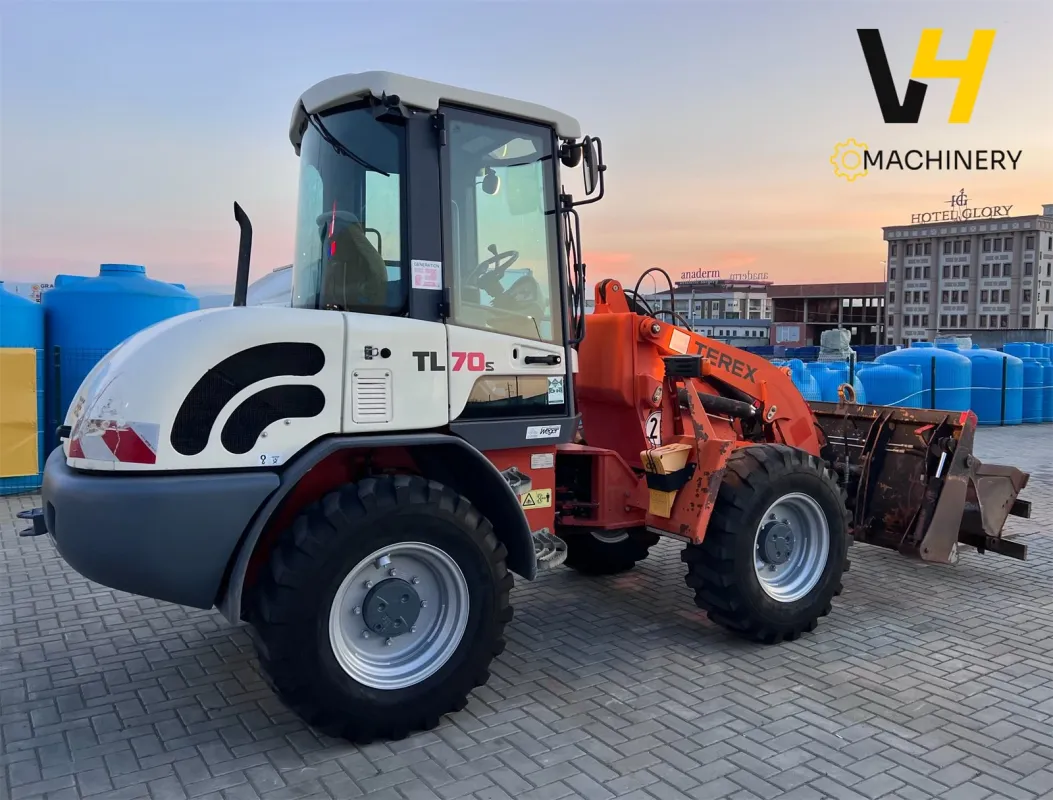 TEREX - TL70S Luge ngarkuese 6T - 11