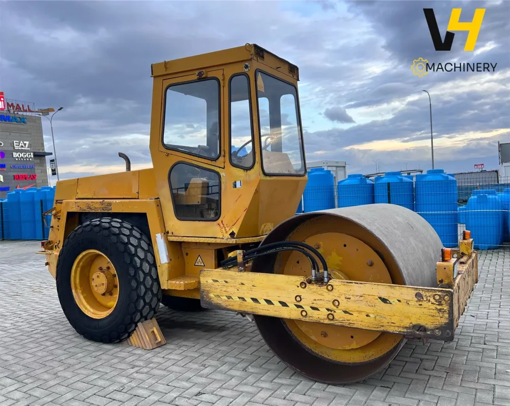 BOMAG Walze 6t - 6
