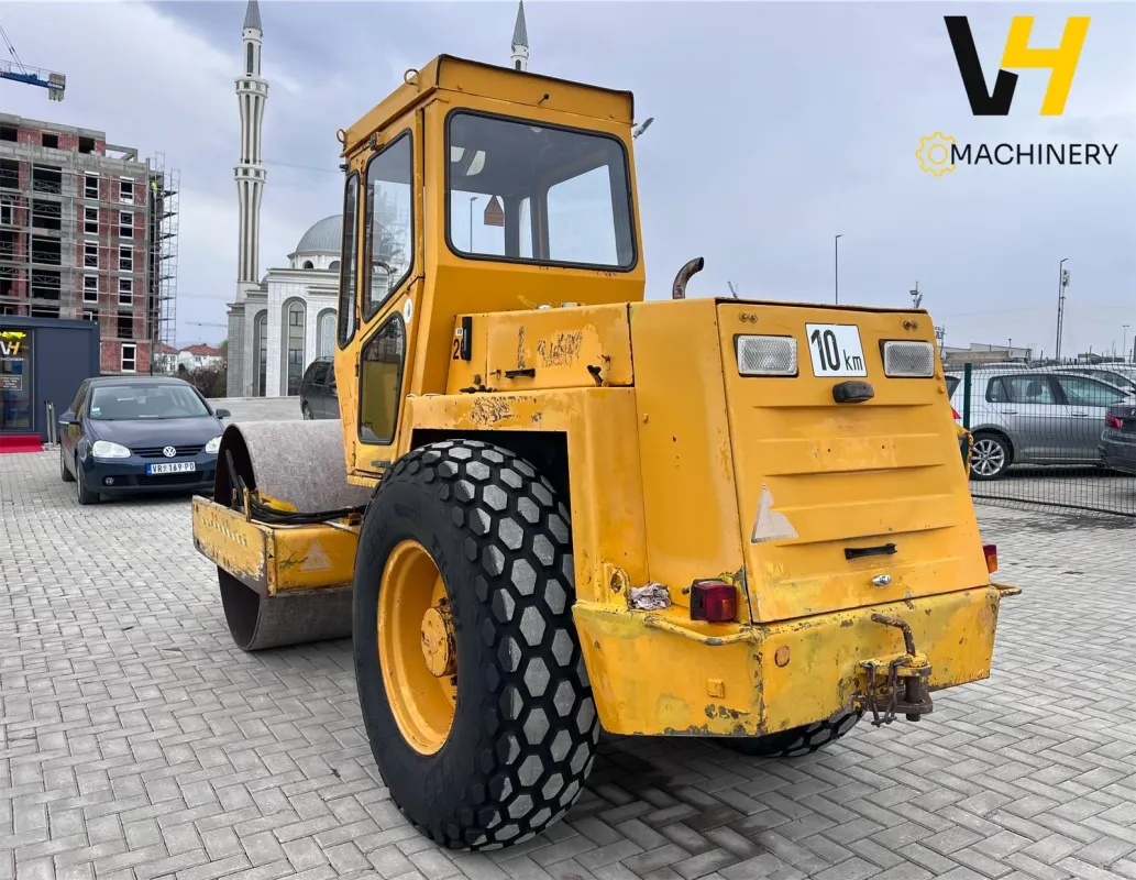 BOMAG Walze 6t - 8