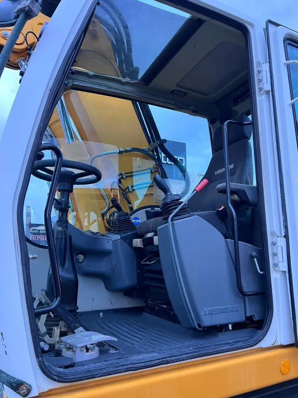LIEBHERR A316 - 31