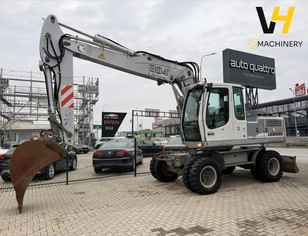 LIEBHERR A 904 C - 2
