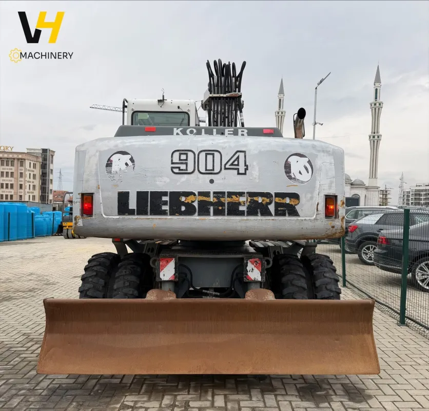 LIEBHERR A 904 C - 3