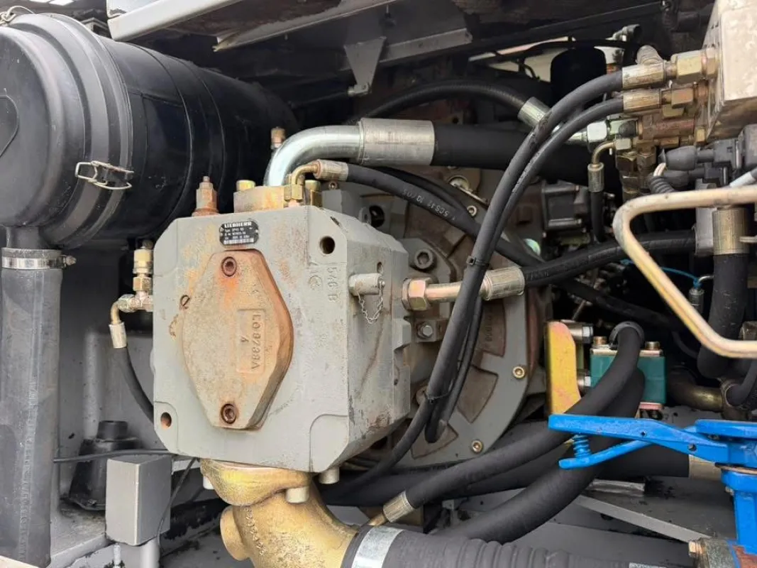 LIEBHERR A 904 C - 22