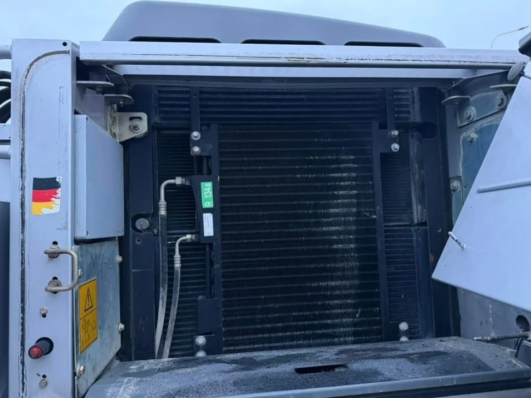 LIEBHERR A 904 C - 27