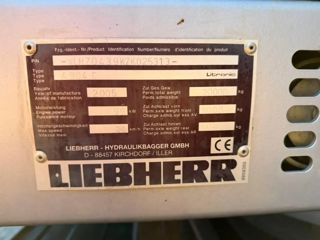 LIEBHERR A 904 C - 28