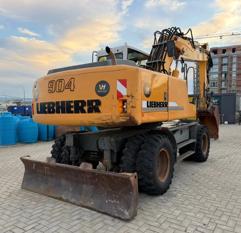 LIEBHERR 904 C - Imazhi 6