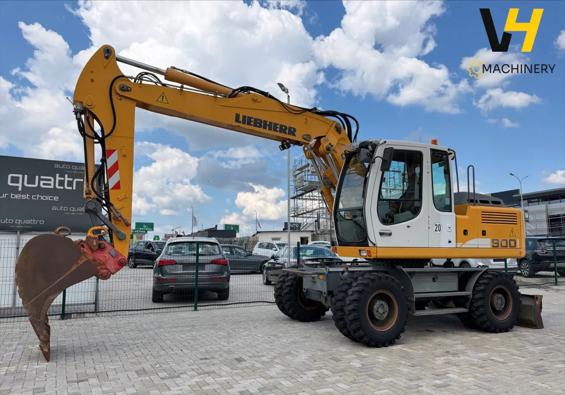 Liebherr A 900 C  - Imazhi 2