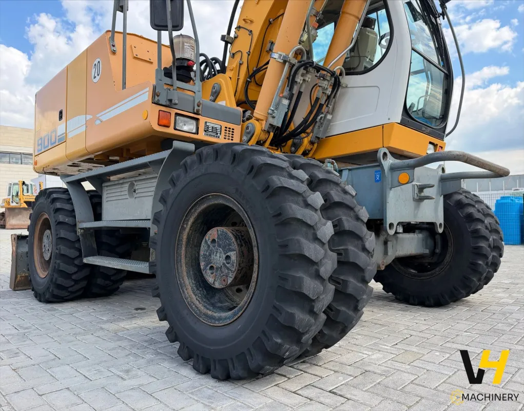 Liebherr A 900 C  - Imazhi 10