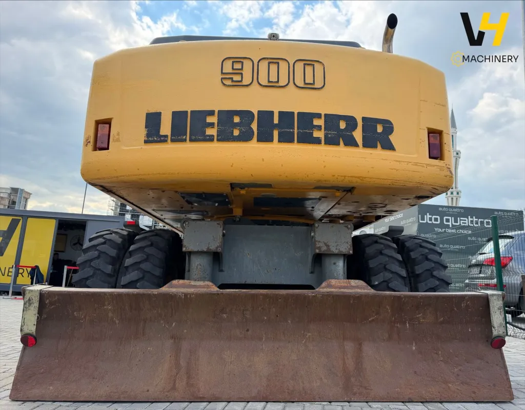 Liebherr A 900 C  - Imazhi 15