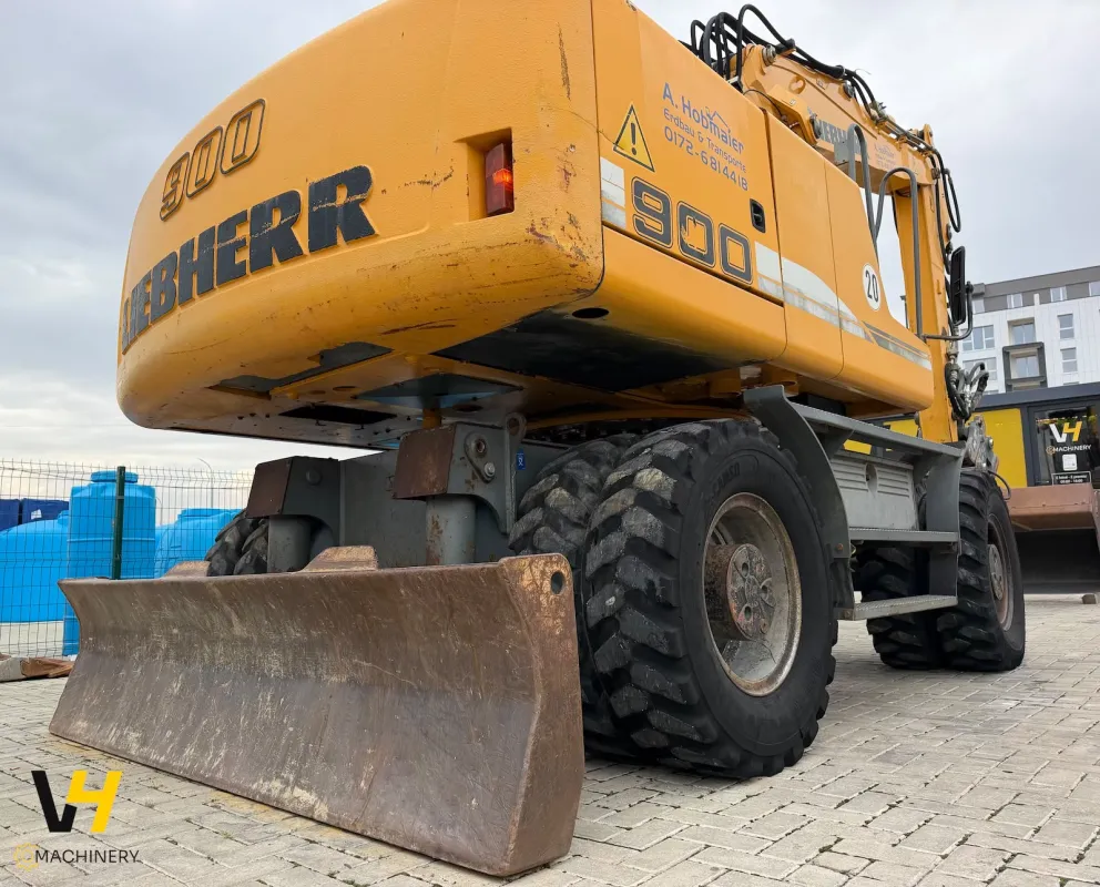 LIEBHERR A 900 C - Imazhi 15