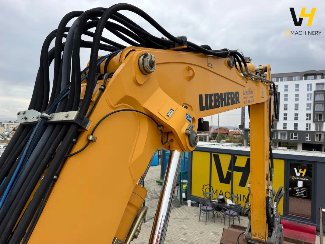 LIEBHERR A 900 C - Imazhi 17