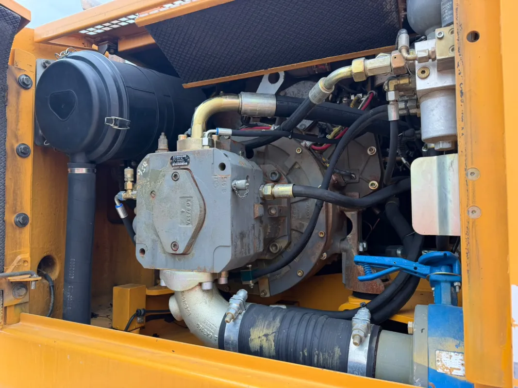 LIEBHERR A 900 C - Imazhi 20