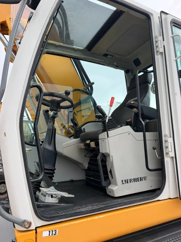 LIEBHERR A 900 C - Imazhi 23