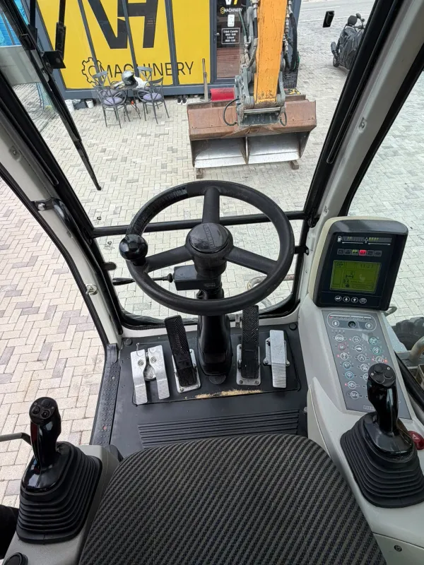 LIEBHERR A 900 C - Imazhi 27